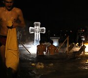 Maudynės &scaron;altame vandenyje