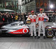 Jensonas Buttonas ir Lewisas Hamiltonas