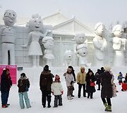 Sniego skulptūros