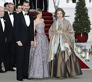 Ispanijos princas Felipe, princesė Letizia ir karalienė Sofia