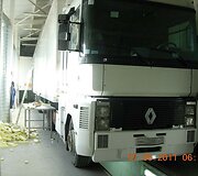 Sulaikytas &bdquo;Renault&ldquo; sunkvežimis gabenęs kontrabandines cigaretes