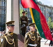 Vėliavos pakėlimo akimirka