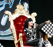 Jessie J &bdquo;Glastonbury&ldquo; festivalyje
