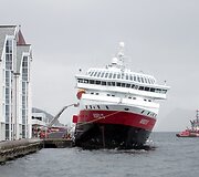 Kruizinis laivas Norvegijoje (2011 rugsėjo 15 d.)