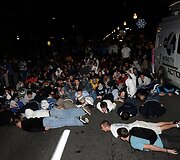 Protestuojantys studentai Pensilvanijoje