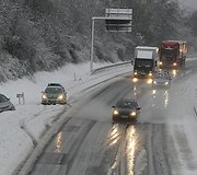 Nuslydęs automobilis &scaron;alia greitkelio