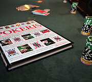 Nugalėtojams padovanosime pirmąją lietuvi&scaron;ką knygą apie pokerį