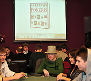 Sportinio pokerio klube įvyko pirmosios lietuvi&scaron;kos knygos apie pokerį pristatymas