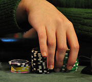Sportinio pokerio klube įvyko pirmosios lietuvi&scaron;kos knygos apie pokerį pristatymas