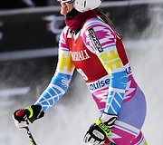 L.Vonn vie&scaron;patavimą Kanadoje nutraukė jos geriausia draugė