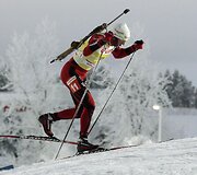 Biatlono legenda Bjoerndalenas griuvo ir nei&scaron;kovojo dar vieno titulo Pasaulio taurės varžybose 