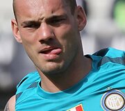 Milano futbolininkai sieks pirmojo trofėjaus