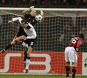 UEFA a&scaron;tunfinalio rungtynėse &bdquo;Tottenham&rdquo; &scaron;ventė pergalę svečiuose