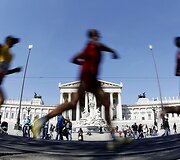 Bėgikė Diana Lobačevskė įvykdė pasaulio čempionato ir olimpinių žaidynių B normatyvą 