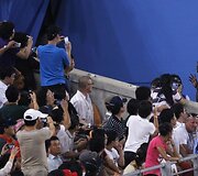 Usainas Boltas buvo diskvalifikuotas 100 metrų finale