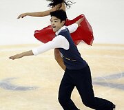 Maia Shibutani ir Alexas Shibutani (JAV)