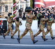 &Scaron;imtmečio proga surengtas paradas