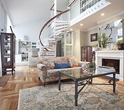 Virginija Sabaliauskienė (Dizndiz kūrybinė grupė) &ndash; Moderni klasika palėpėje