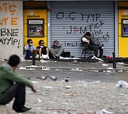 Turkijos vyriausybė paragino demonstrantus pasitraukti i&scaron; gatvių