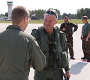 &Scaron;iauliuose nusileido Vengrijos kariai su 4 naiktuvais