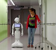 Robotas pradėjo dirbti ligoninėje