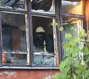 I&scaron; gaisro i&scaron;gelbėtas miegantis namo &scaron;eimininkas
