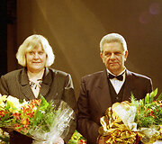 Marytė Marcinkevičiūtė ir Vladas Garastas 1997 metais