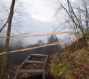 Į upę nuslinko dalis atodangos