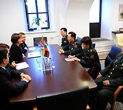 Lietuvoje lankosi KInijos gynyvos delegacija