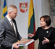 &Scaron;vedijos gynybos ministro vizito akimirka