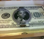Floydas Mayweatheris ant 1000 $ kupiūros