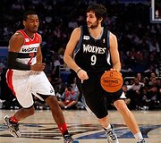 Johnas Wallas ir Ricky Rubio