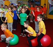 Mindaugas Mizgaitis darželinukų sporto &scaron;ventėje