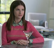 Anna Kendrick filme &bdquo;Nedidelė paslauga&ldquo;