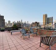 Bj&ouml;rk parduodamas penthauzas Niujorke