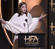 Anne Hathaway