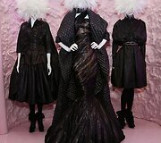 Paroda &bdquo;Punk: Chaos to Couture&ldquo;