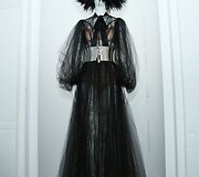 Paroda &bdquo;Punk: Chaos to Couture&ldquo;