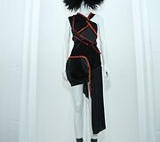 Paroda &bdquo;Punk: Chaos to Couture&ldquo;