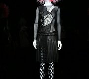Paroda &bdquo;Punk: Chaos to Couture&ldquo;