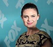 Emily Deschanel