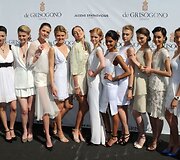 Smiltė Bagdžiūnė (&scaron;e&scaron;ta i&scaron; kairės)