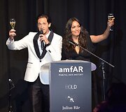 Aktoriai Rosario Dawson ir Adrianas Brody