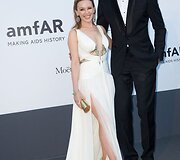 Dainininkė Kylie Minogue su mylimuoju ispanų modeliu Andresu Velencoso