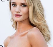 Manekenė Rosie Huntington-Whiteley
