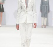 Stellos Nevins modelis
