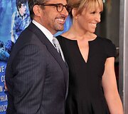 Steve'as Carellas ir Toni Collette