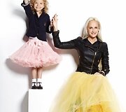 Diana Dargienė su dukra Une