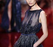 Elie Saabo auk&scaron;tosios mados modelis