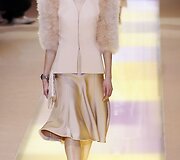 &bdquo;Armani Prive&ldquo; auk&scaron;tosios mados modelis